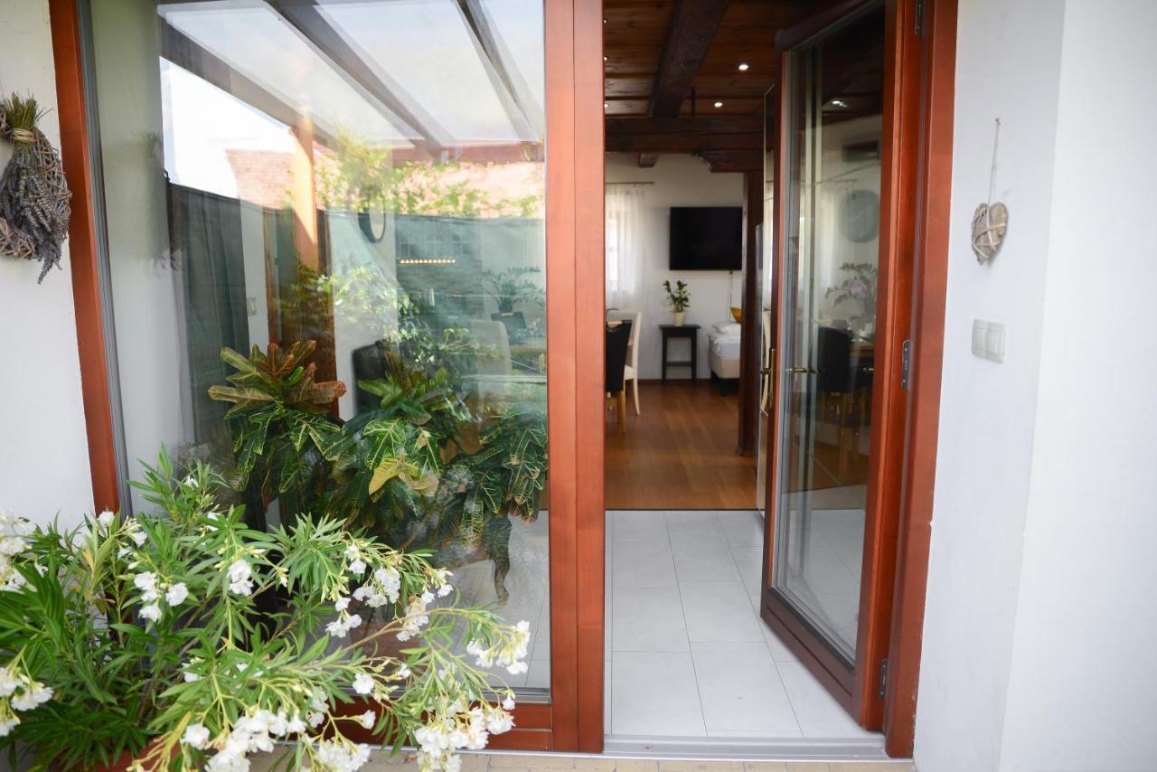 גיור Somos Apartman מראה חיצוני תמונה